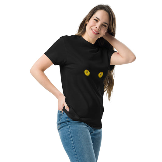 Classic Fit Black Cat Eyes T-Shirt | Pet Treasures Studio